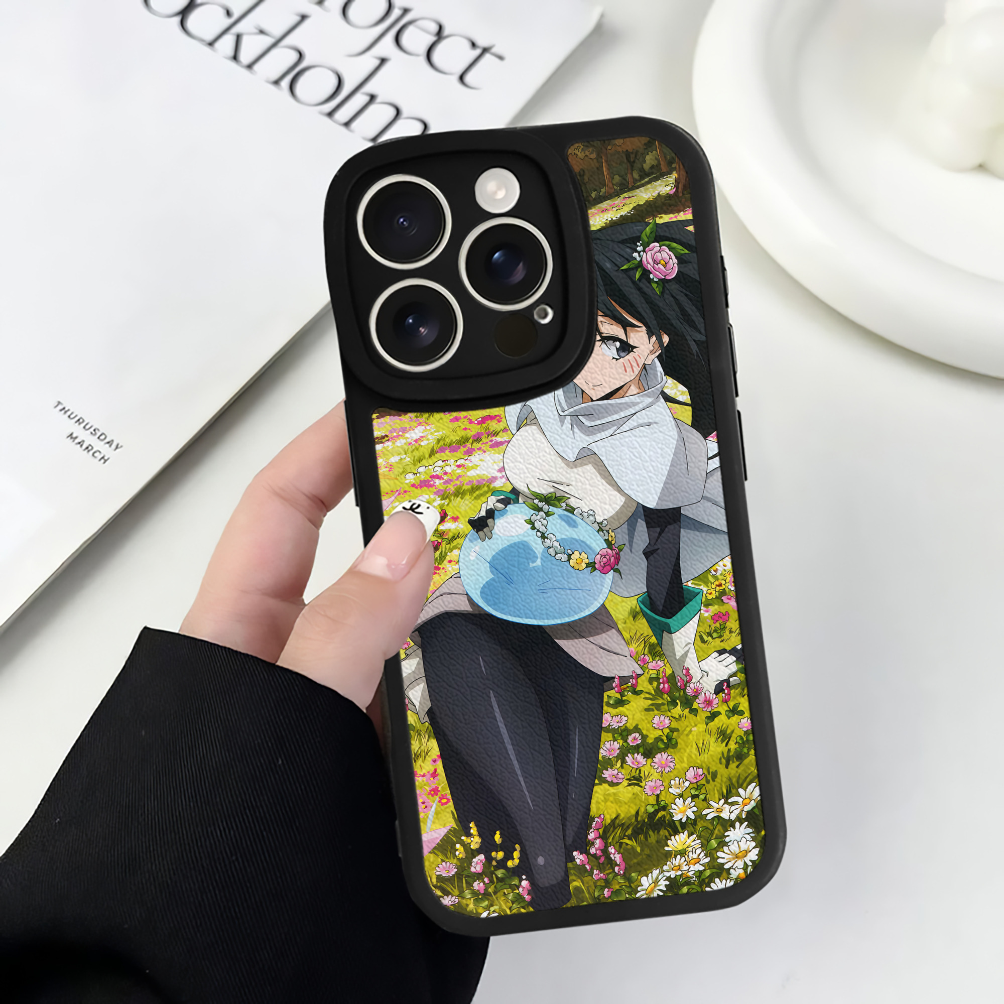（画像用） 転スラ Regarding Reincarnated to Slime 【iPhone 16シリーズ対応】シリコンスマホケース（レザー調） 材質：シリコン